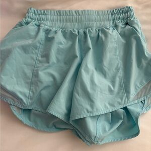 Lululemon Hotty Hot Light Blue Shorts 4” Size 6